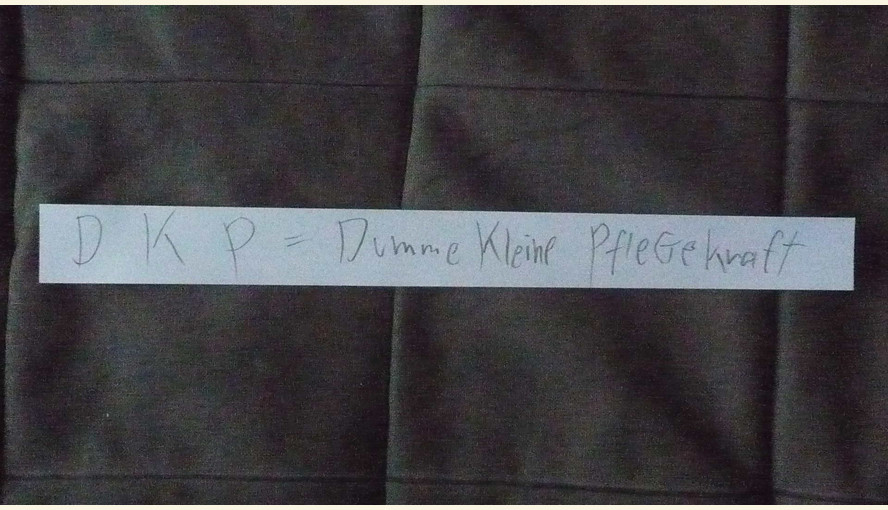 d3m4